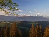Aussicht vom Napf auf die Berge in der Abendsonne